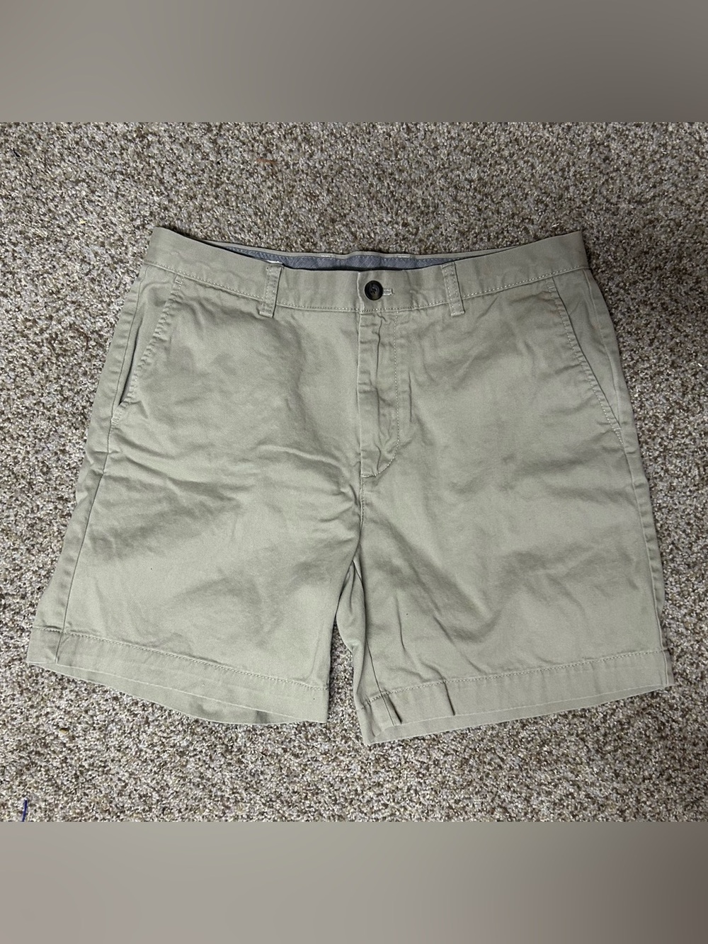 Amazon Essentials Men’s Khaki Flat-Front Casual Shorts